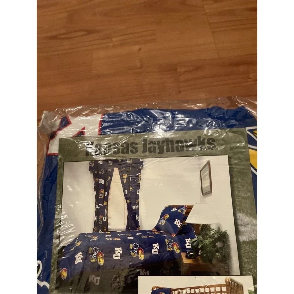 Kansas Jayhawks Futon Cover - Full Size fits 6 and 8 inch mats